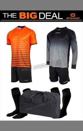 Stanno Football Team Kits - Kids x10